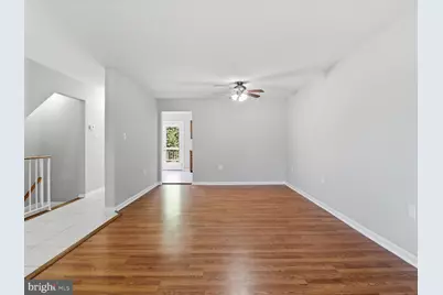 14219 Heritage Crossing Lane, Centreville, VA 20120 - Photo 5