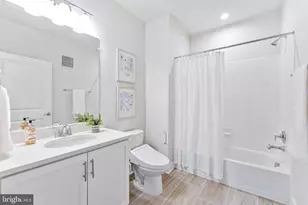 2320 Field Point Rd, Herndon, VA 20171 - Photo 21