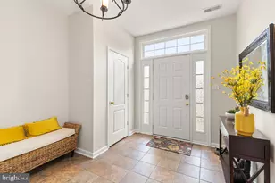 12957 Wood Cres Cir, Herndon, VA 20171 - Photo 3
