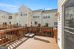 12957 Wood Cres Cir, Herndon, VA 20171 - Photo 23