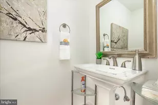 5406 Leeway Ct, Fairfax, VA 22032 - Photo 13