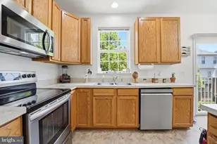 8435 Byers Dr, Alexandria, VA 22309 - Photo 11
