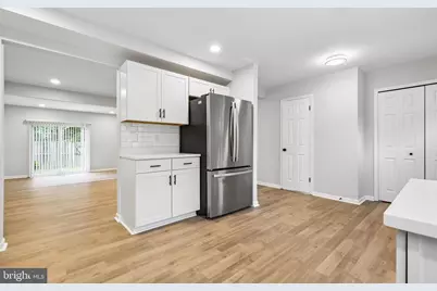7937 Bethelen Woods Lane, Springfield, VA 22153 - Photo 15