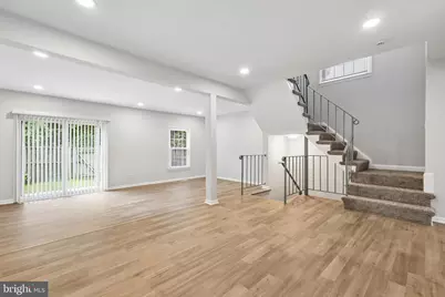 7937 Bethelen Woods Lane, Springfield, VA 22153 - Photo 17