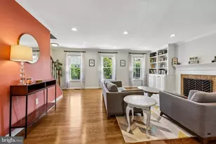 7438 Hallcrest Dr, McLean, VA 22102 - Photo 11