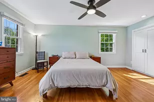 7438 Hallcrest Dr, McLean, VA 22102 - Photo 17