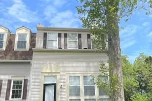 3613 Sweethorn Ct, Fairfax, VA 22033 - Photo 1