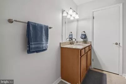 3175 Summit Square Drive #5-E12, Oakton, VA 22124 - Photo 19