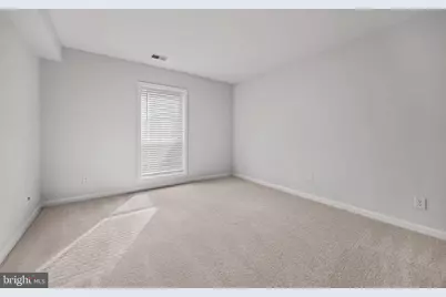 3175 Summit Square Drive #5-E12, Oakton, VA 22124 - Photo 13