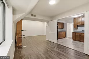 1637 Parkcrest Cir, Reston, VA 20190 - Photo 23