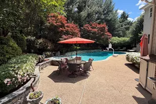 11514 Seneca Woods Ct, Great Falls, VA 22066 - Photo 11