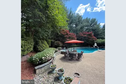 11514 Seneca Woods Court, Great Falls, VA 22066 - Photo 9