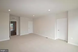 13518 Sayward Blvd, Herndon, VA 20171 - Photo 21