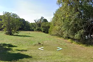 900 Seneca Rd, Great Falls, VA 22066 - Photo 3