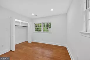 11523 Vale Rd, Oakton, VA 22124 - Photo 9