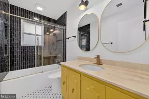 11523 Vale Rd, Oakton, VA 22124 - Photo 11