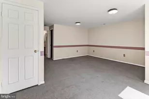 7403 Houndsbury Ct, Alexandria, VA 22315 - Photo 21