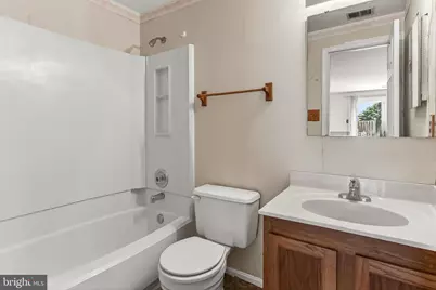 7403 Houndsbury Court, Alexandria, VA 22315 - Photo 23