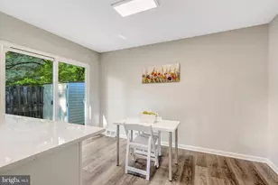 8909 Victoria Rd, Springfield, VA 22151 - Photo 11