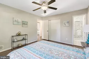8909 Victoria Rd, Springfield, VA 22151 - Photo 25