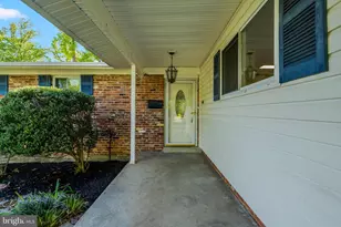 8909 Victoria Rd, Springfield, VA 22151 - Photo 3