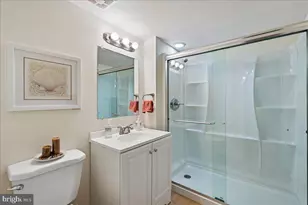 2811 School St, Alexandria, VA 22303 - Photo 29