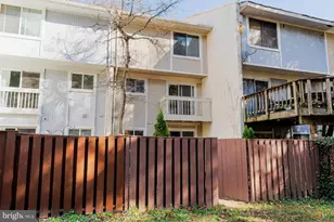 2442 Southgate Square, Reston, VA 20191 - Photo 21