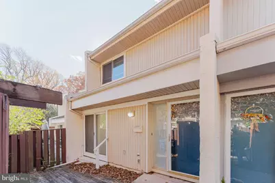 2442 Southgate Square, Reston, VA 20191 - Photo 3