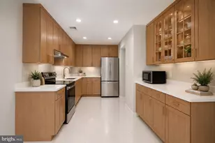 5693 Summer Oak Way, Burke, VA 22015 - Photo 15