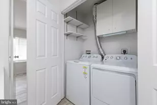 1183 Autumnhaze Ct, Herndon, VA 20170 - Photo 11