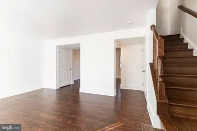 1024 Queens Court, Herndon, VA 20170 - Photo 7