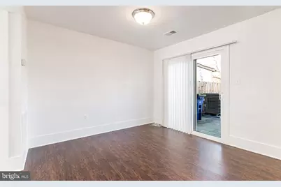 1024 Queens Court, Herndon, VA 20170 - Photo 9
