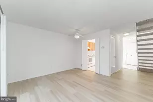 12174 Sanibel Ct, Reston, VA 20191 - Photo 7