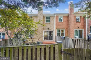 7422 Chummley Ct, Falls Church, VA 22043 - Photo 47