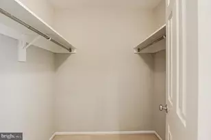 8370 Greensboro Dr, McLean, VA 22102 - Photo 21