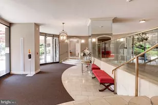 8370 Greensboro Dr, McLean, VA 22102 - Photo 25