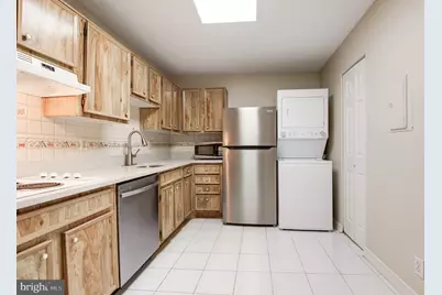 8370 Greensboro Drive #211, McLean, VA 22102 - Photo 13