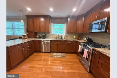 1701 Pebble Beach Drive, Vienna, VA 22182 - Photo 5