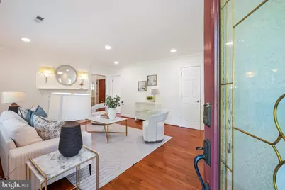 6036 Armstrong Court, Alexandria, VA 22315 - Photo 3