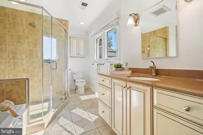 6036 Armstrong Court, Alexandria, VA 22315 - Photo 17
