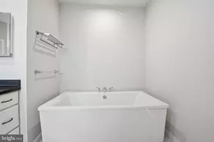 14421 Beckett Glen Cir, Chantilly, VA 20151 - Photo 25