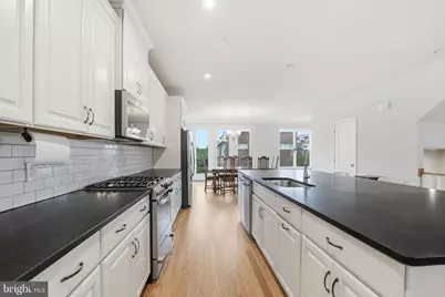 14421 Beckett Glen Circle #1006, Chantilly, VA 20151 - Photo 9