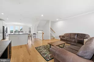 14421 Beckett Glen Cir, Chantilly, VA 20151 - Photo 13