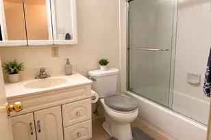 8316 Tobin Rd, Annandale, VA 22003 - Photo 9