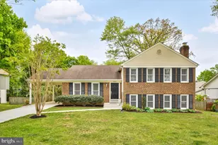 12029 Cheviot Dr, Herndon, VA 20170 - Photo 1