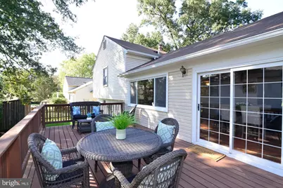 12029 Cheviot Drive, Herndon, VA 20170 - Photo 37