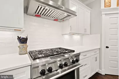 121 Tapawingo Road SW, Vienna, VA 22180 - Photo 25