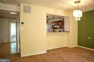 7691 Northern Oaks Ct, Springfield, VA 22153 - Photo 3