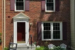 7691 Northern Oaks Ct, Springfield, VA 22153 - Photo 1