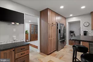 4903 Chantery Ct, Fairfax, VA 22032 - Photo 9